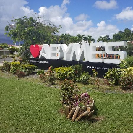 Appartement Centre Guadeloupe, Accessible Et Proche Les Abymes Kültér fotó